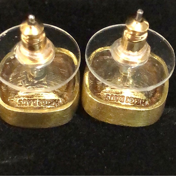 HEIDI DAUS Square Faceted Spring Green Swarovski Crystal Earrings - Picture 7 of 14